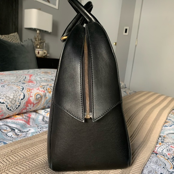 Gucci black leather Rajah tiger top handle tote overnight bag weekender - Picture 5 of 16